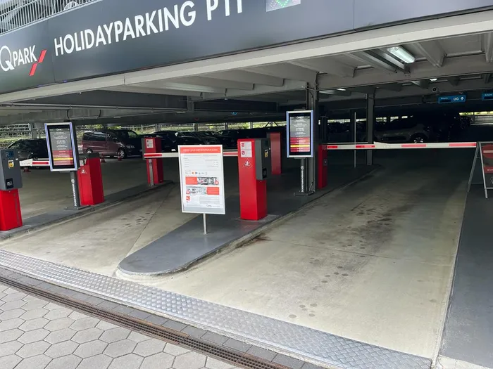 Was Kostet Das Parken Im Q-park City-parkhaus Hamburg parkandstart.de